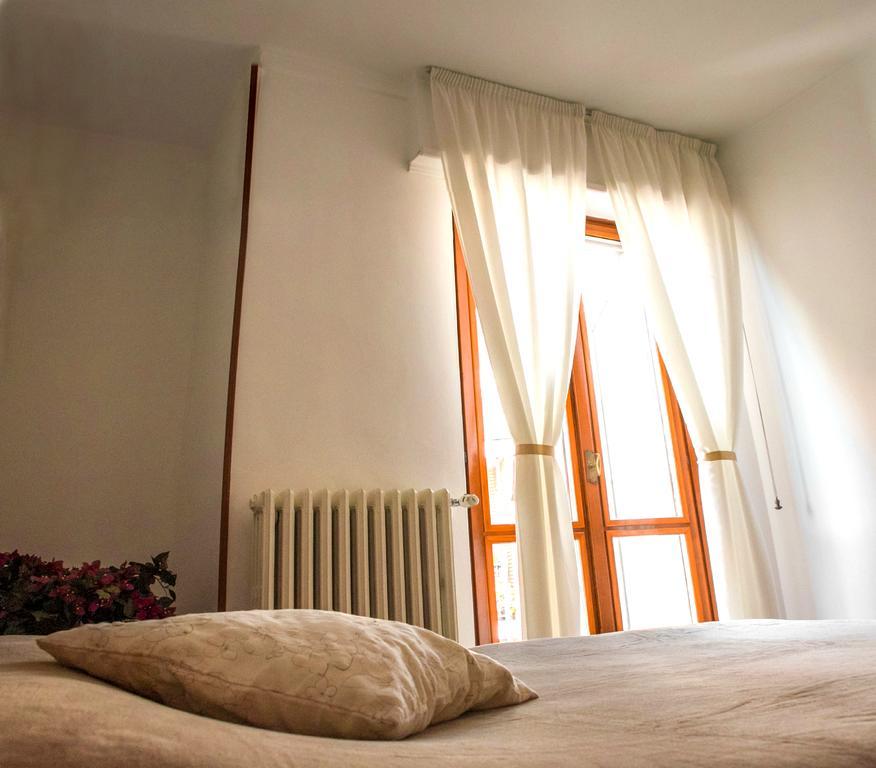Domus Hotel アレッサンドリア エクステリア 写真
