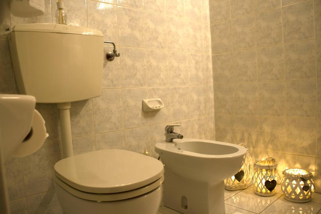 Domus Hotel アレッサンドリア エクステリア 写真